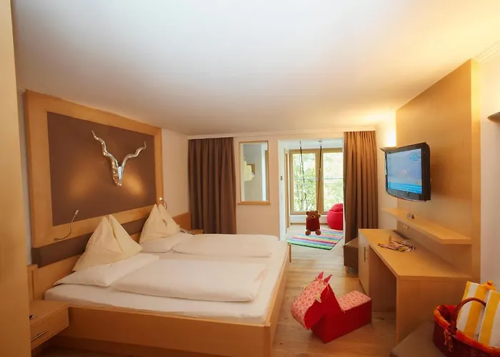 Hotel Familotel Amiamo 4*