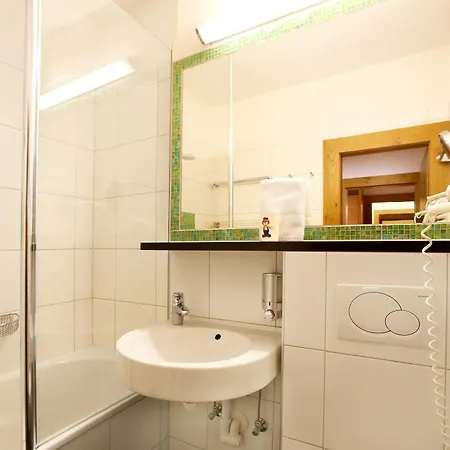 Familotel Amiamo Ξενοδοχείο 4*